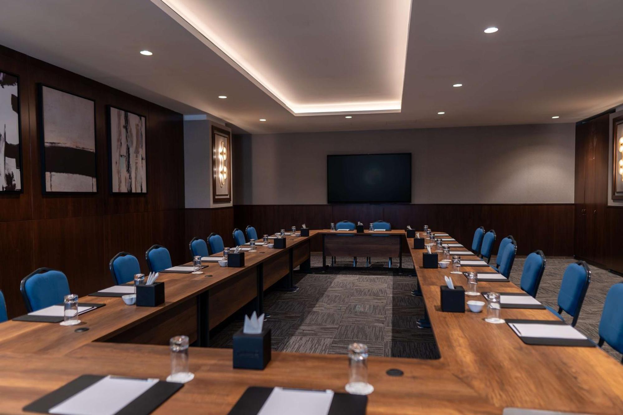 Radisson Blu Hotel, Amman Galleria Mall Exteriör bild Meeting room
